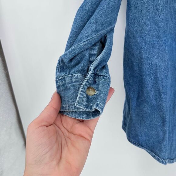 Vintage Christmas denim button down embroidered reindeer shirt Christmas large 1 - Picture 5 of 9